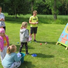 DEN DĚTÍ společne se ZŠ - šipkovaná,soutěže, předávání &quot;klíče od školy&quot;