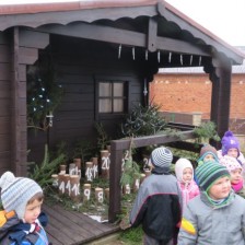 Letošní adventní kalendář hlídá zajíček