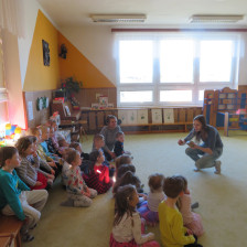 Malí sochaři.