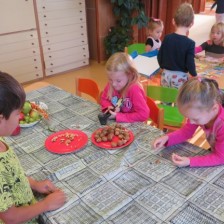 Pekli jsme ovocný štrůdl, navštívili jsme moštárnu