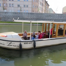 Plujeme na řece Moravě.