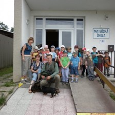 Poznáváme les všemi smysly.