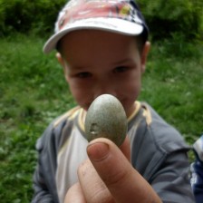 Šipkovaná. Spíme v mateřské škole.