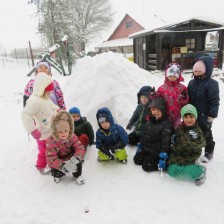 Stavíme iglů na zahradě
