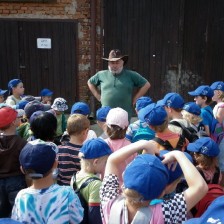 Výlet na farmu, návštěva indiánské hospody ve Vojtěchově