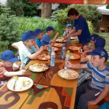Výlet na farmu, návštěva indiánské hospody ve Vojtěchově