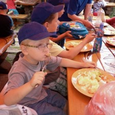 Výlet na farmu, návštěva indiánské hospody ve Vojtěchově