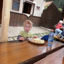 Výlet na farmu, návštěva indiánské hospody ve Vojtěchově