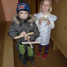 &quot;Vyrábíme&quot; ze dřeva