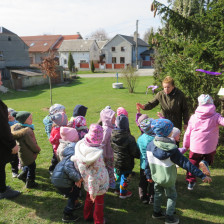Zajíčkova cesta.